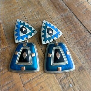 Vintage Southwest Style Post Earrings silver tone metal with blue and black